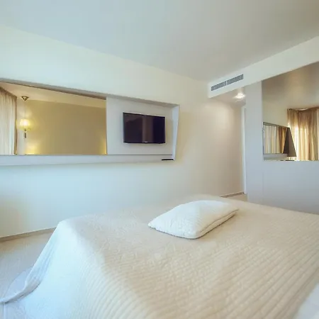 Turquoise Hotel 4*