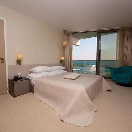 Turquoise Hotell 4*