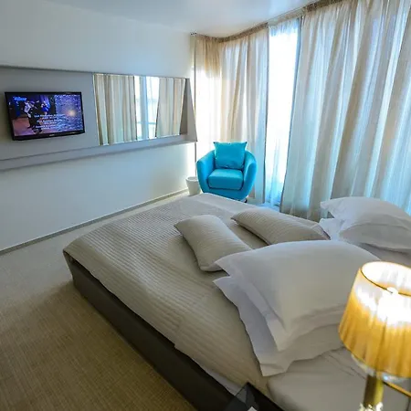 Turquoise Hotell 4*